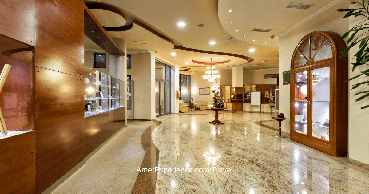 top 7 luxury hotels png