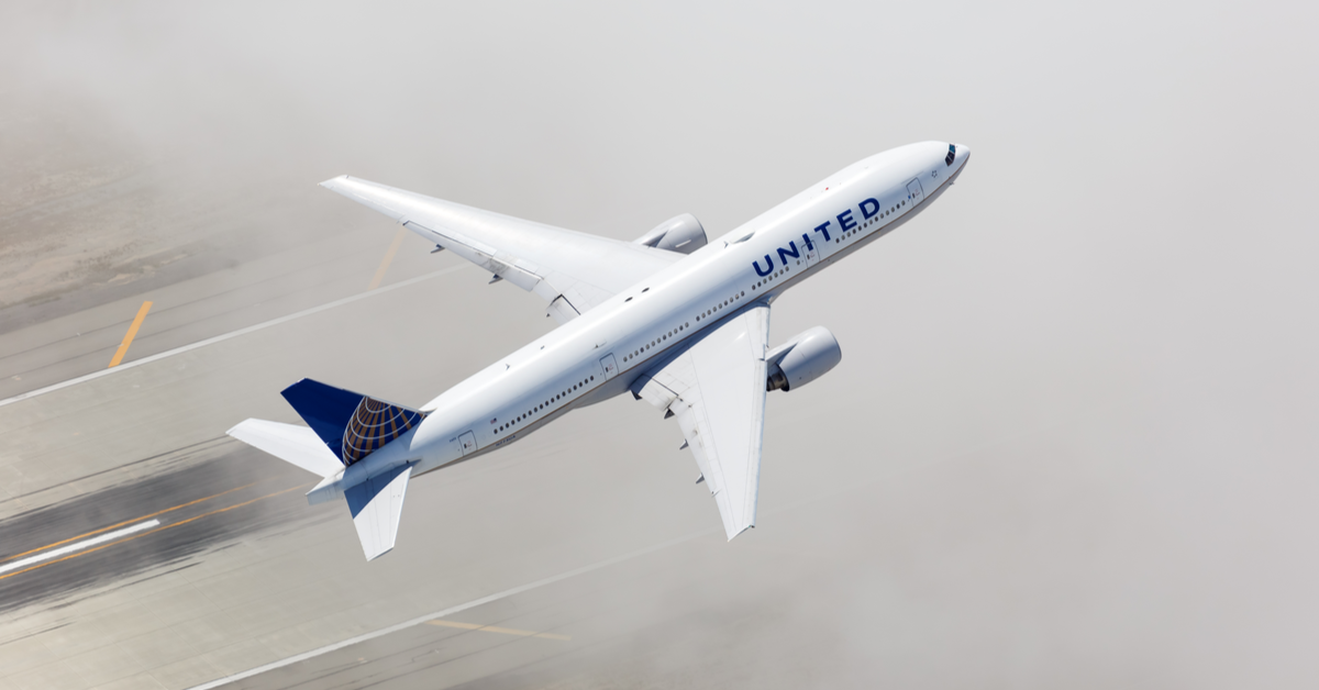 United Boeing 777 1.png