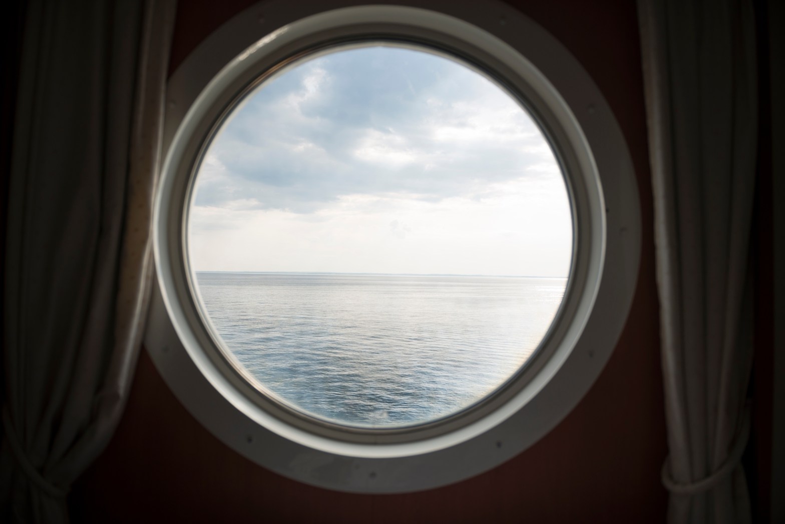 porthole.jpg
