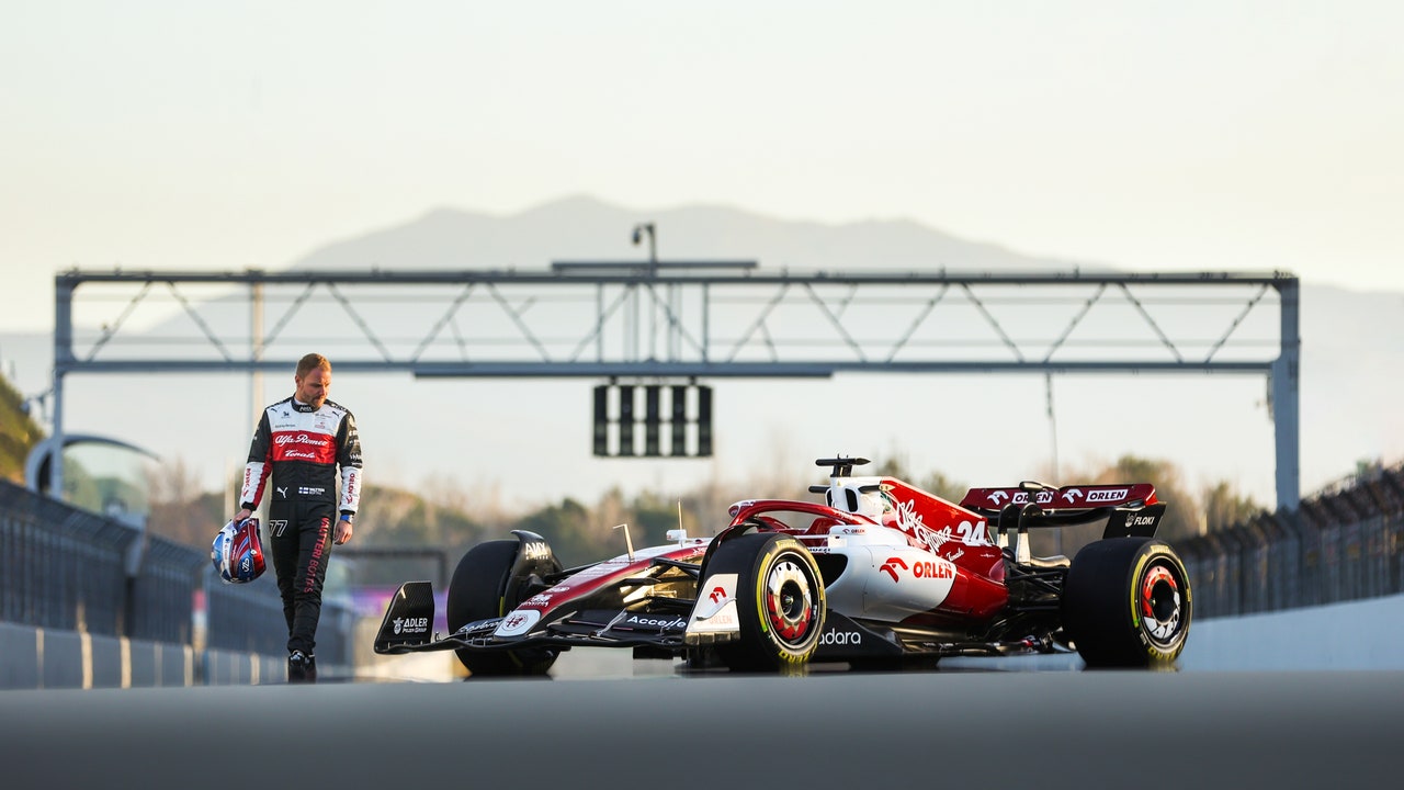 Valtteri20Bottas20Alfa20Romeo 2022 Filming Day Spain.jpg
