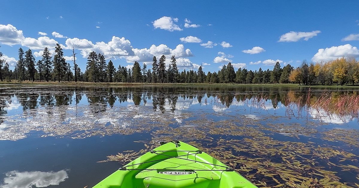 Backland Kayak On The Lake 1.jpg