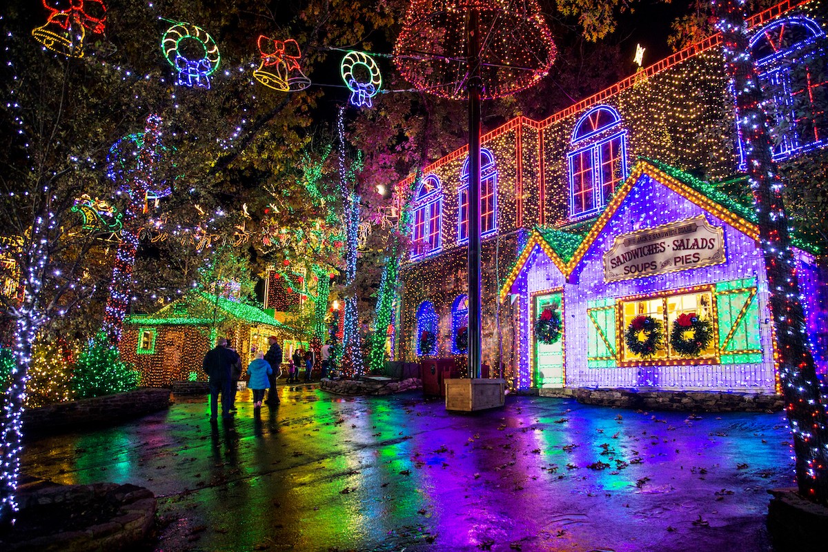 silver dollar city.jpg