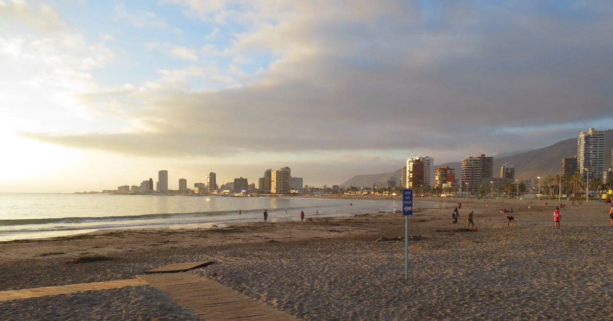 iquique chile skyline fb.jpg