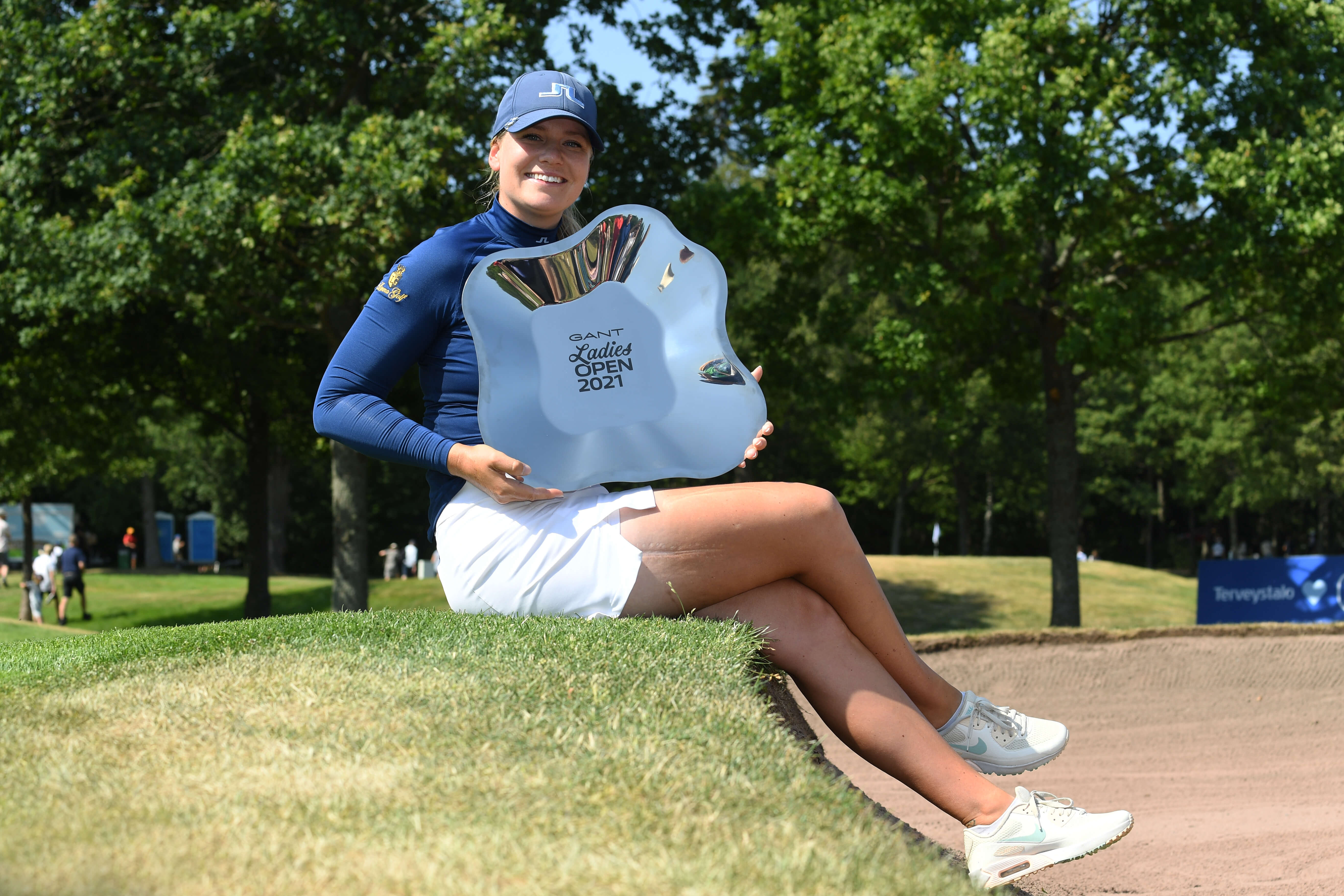 Madeleine Castrén, a Finnish female golfer, who has a remarkable story that deserves recognition. She has excelled both on the Ladies European Tour (LET) and the LPGA Tour. 