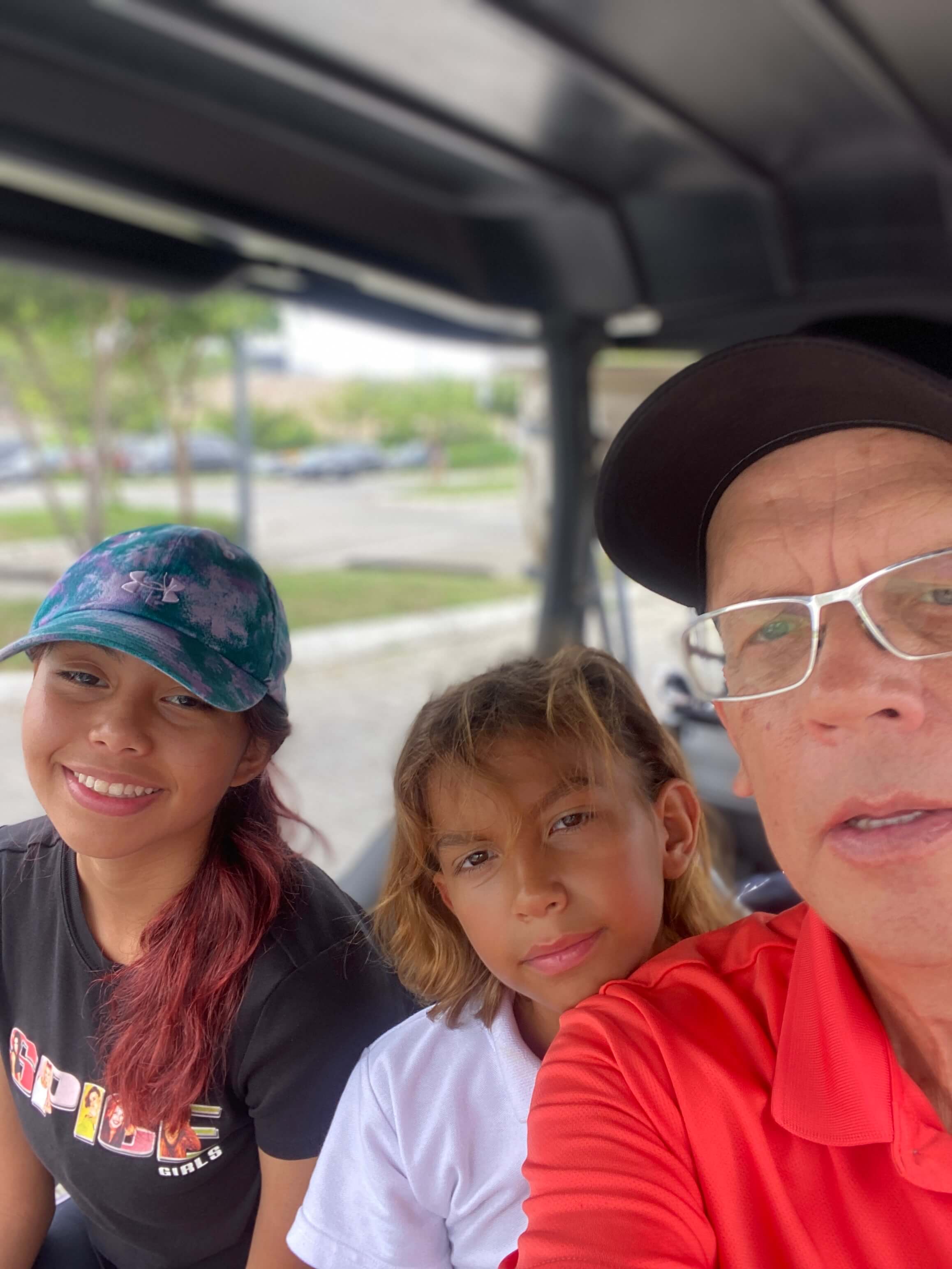 Ana Sofia e Inga con su papá Lassi