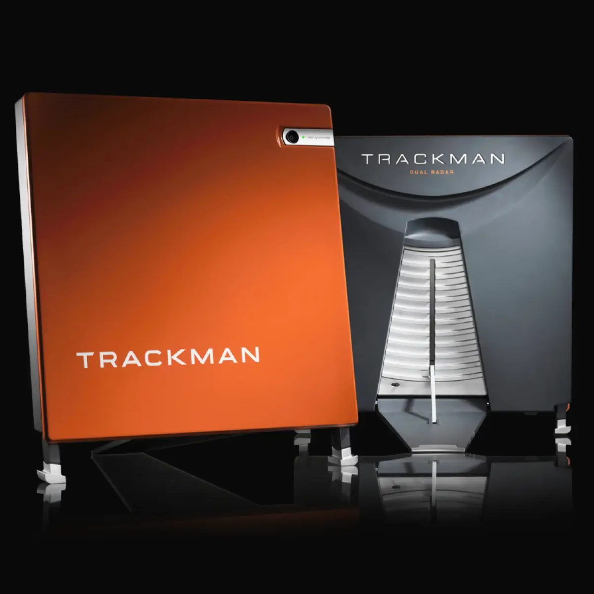Trackman – Tour-Level PrecisionUsed by tour professionals, elite coaches, and top fitting studios, Trackman delivers the most accurate ball-flight and club-data in the world. Dual radar and camera technology measure over 40 parameters, tracking the entire flight of the ball outdoors and providing unmatched reliability indoors.