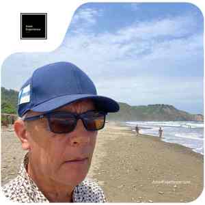 Finnish travel writer lassi pensikkala at ayampe beach ecuador