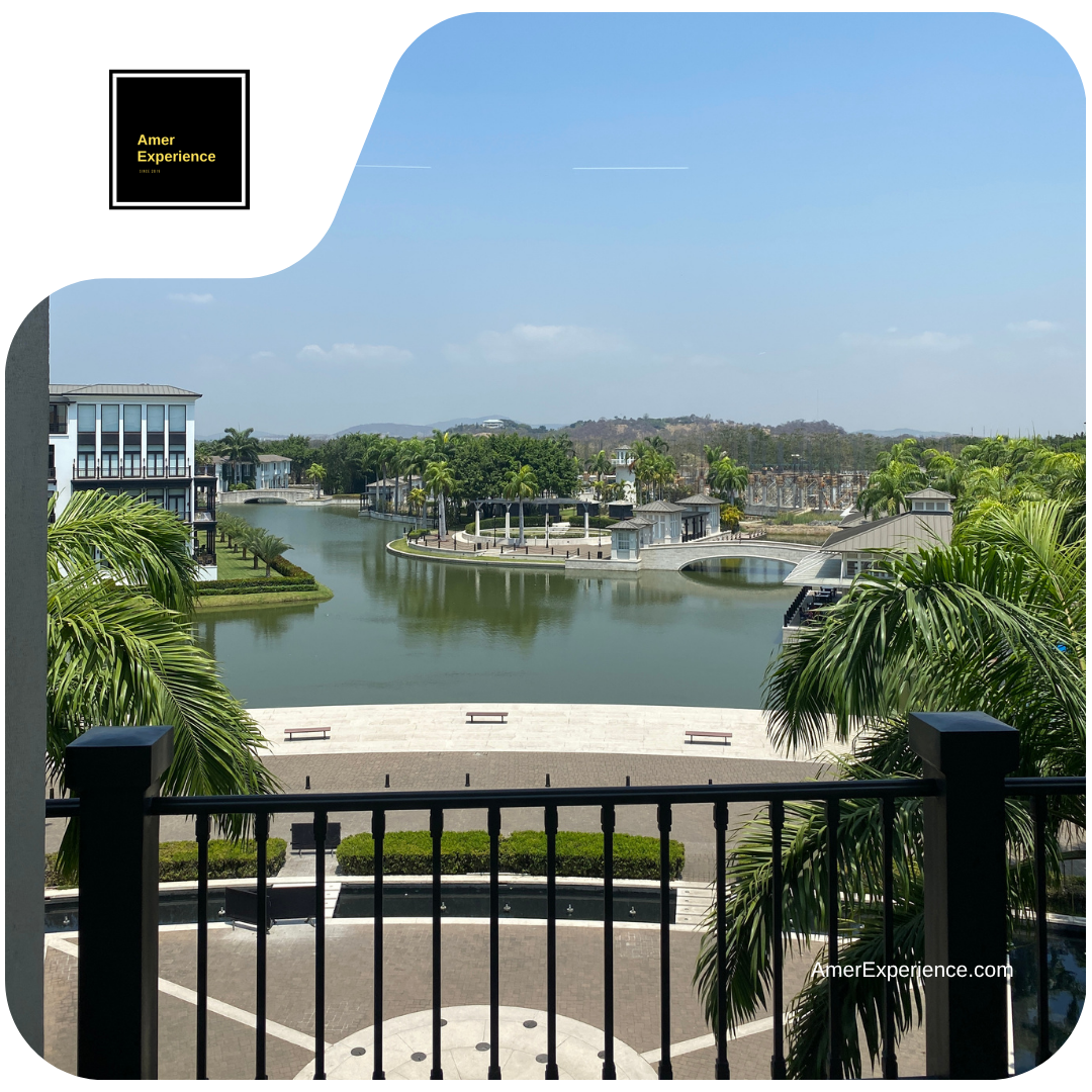 Samborondón – Balcony view Plaza Lagos to the beautiful tropical scenes